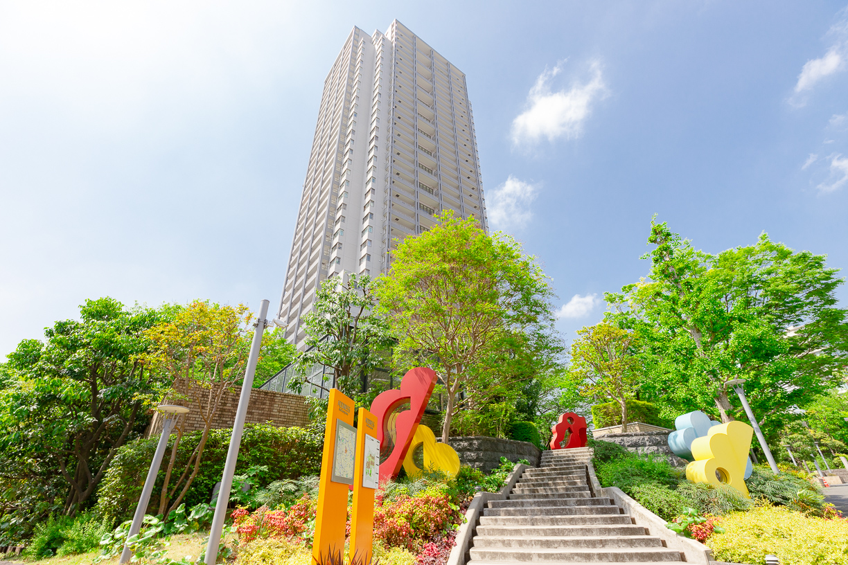 代官山のシンボルタワーマンション。27階角部屋の東京タワーを望む眺望